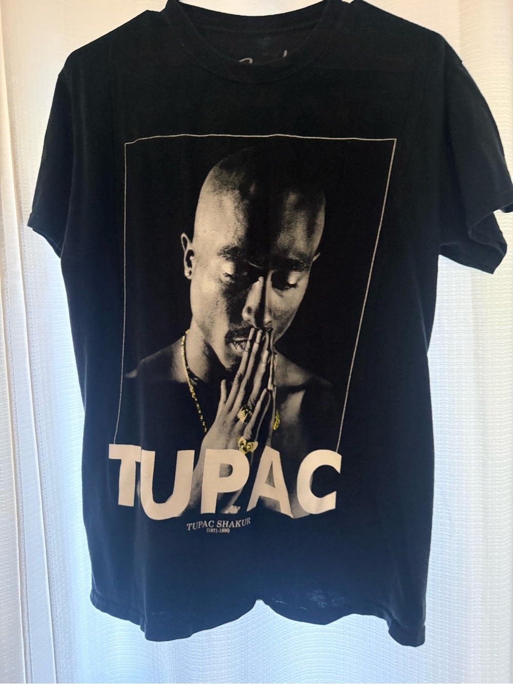 Tupac Graphic Black Men’s T-Shirt medium short sleeve